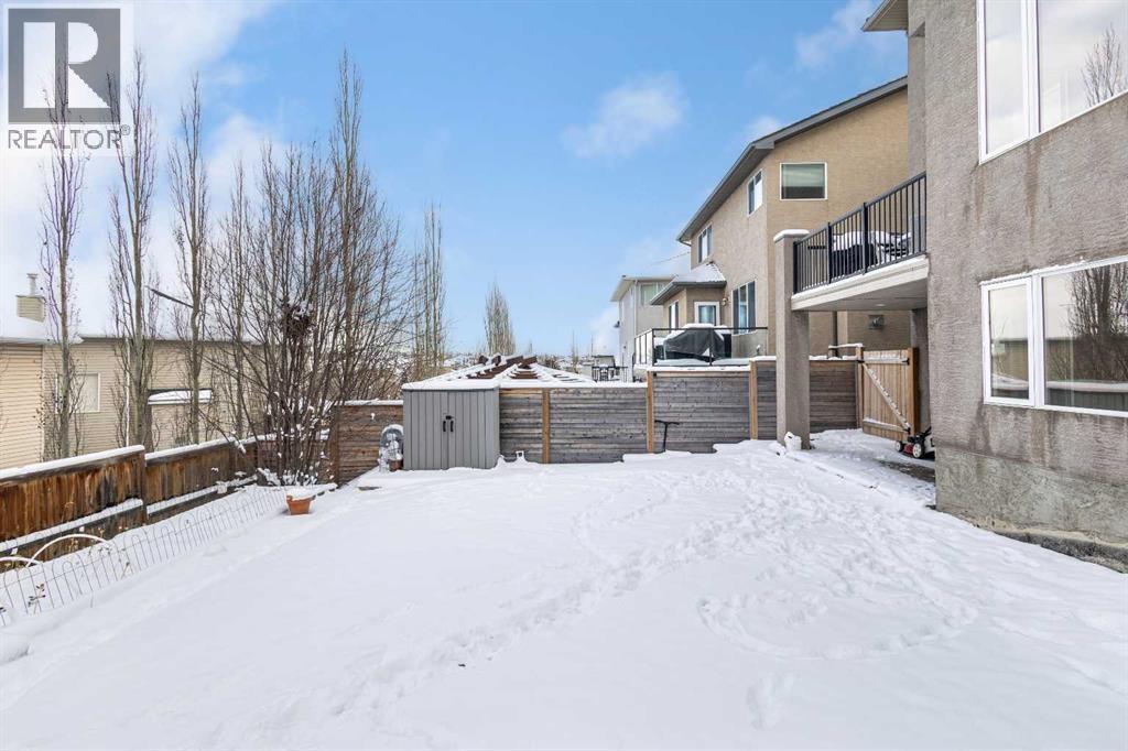 Single Family House for Sale in  Royal Ridge Mount NW Royal Oak Calgary 