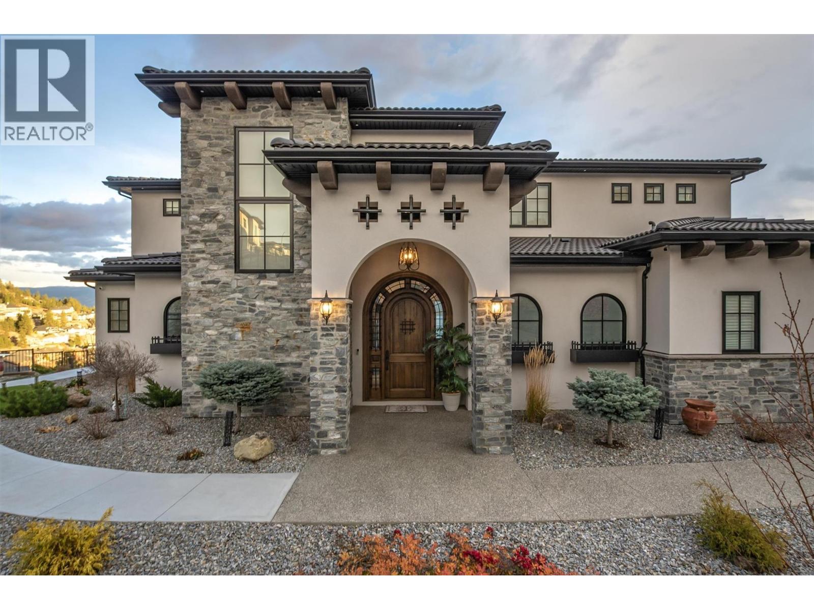  3279 Vineyard View Drive, West Kelowna