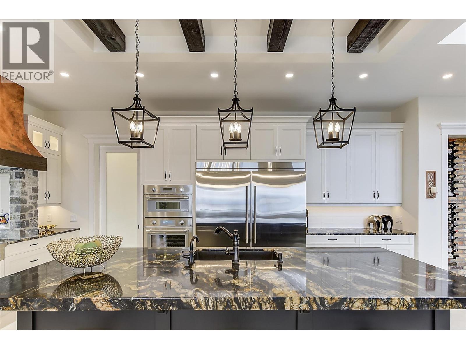  3279 Vineyard View Drive, West Kelowna