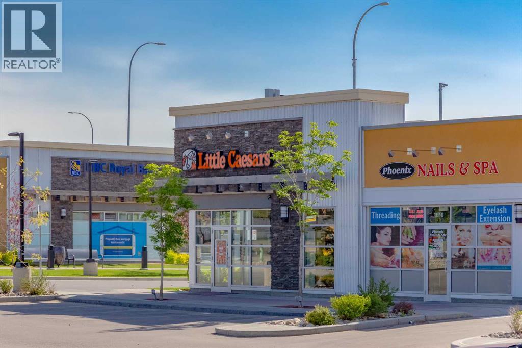 Single Family House for Sale in  Evansfield Gate NW Evanston Calgary 