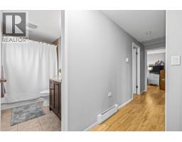 610 Balmoral Road, Kelowna, BC V1X1W1 Photo 33