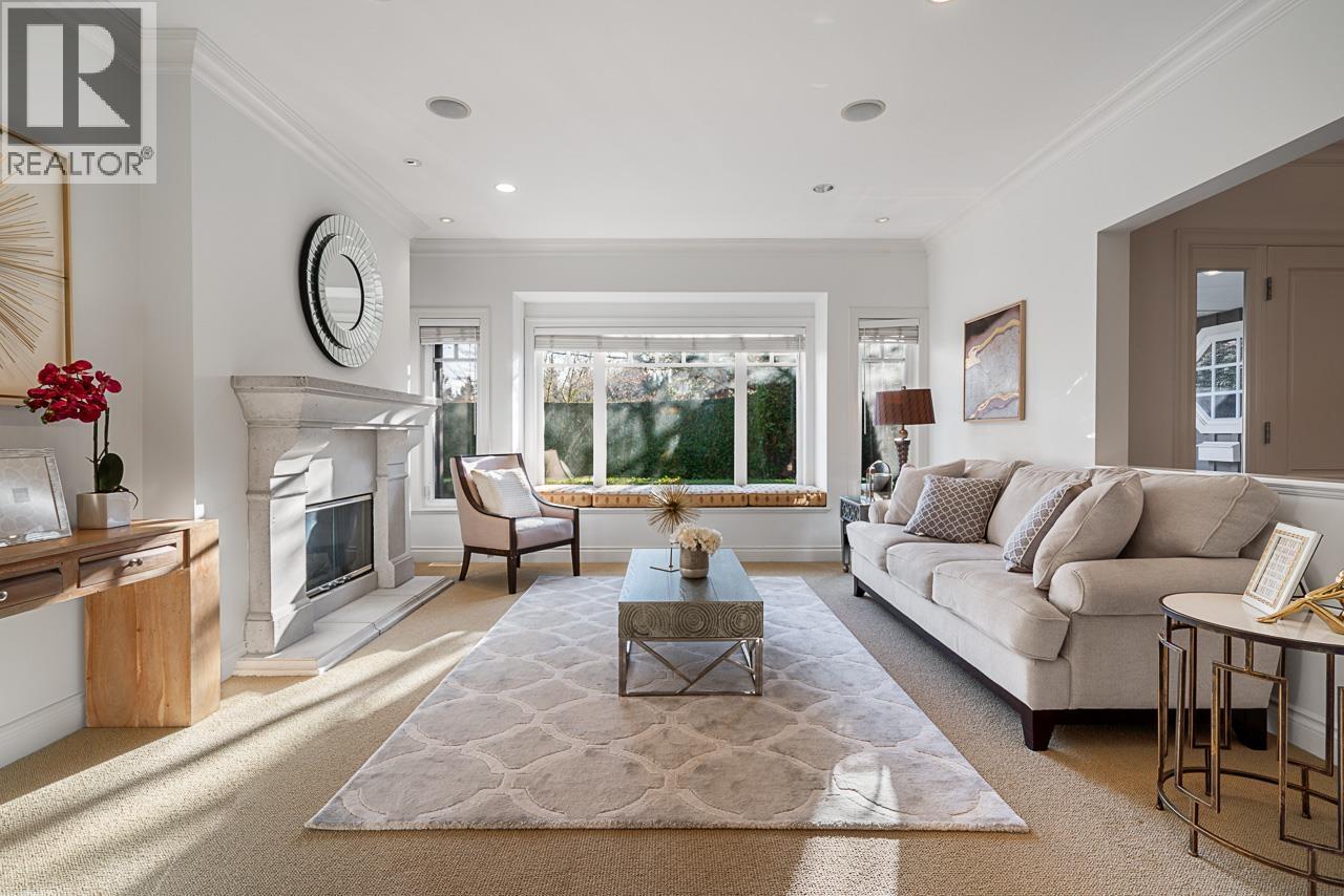 4683 DECOURCY COURT, West Vancouver