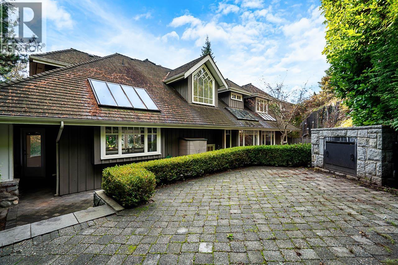 4683 DECOURCY COURT, West Vancouver