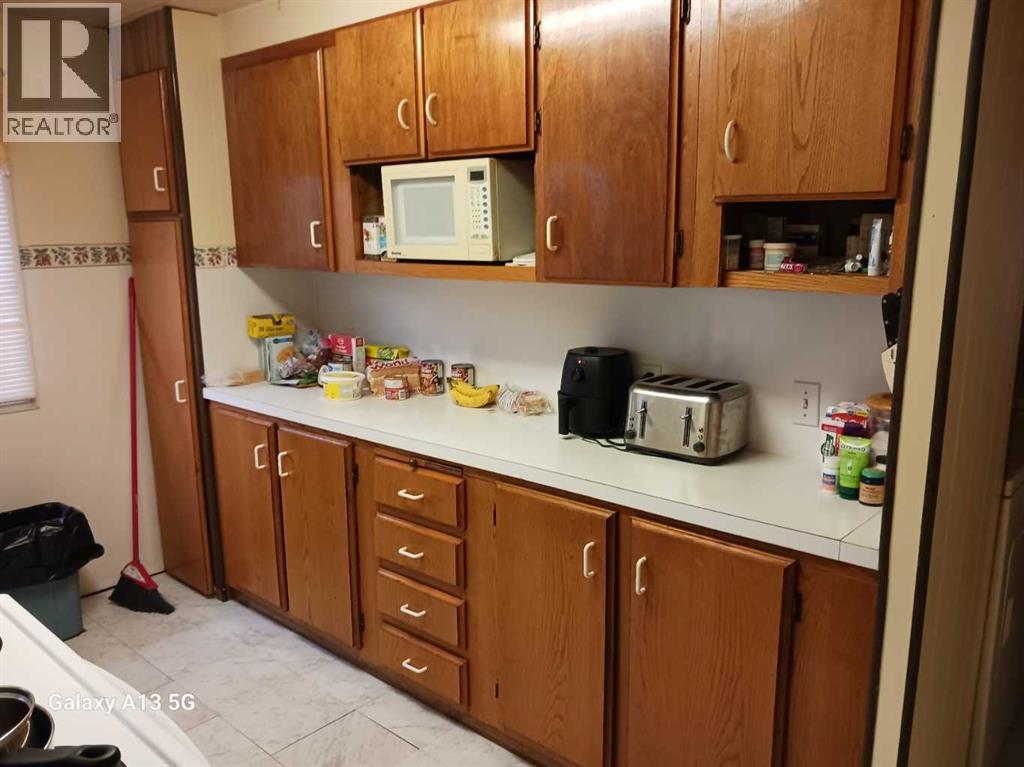 5404 42 Street, Innisfail