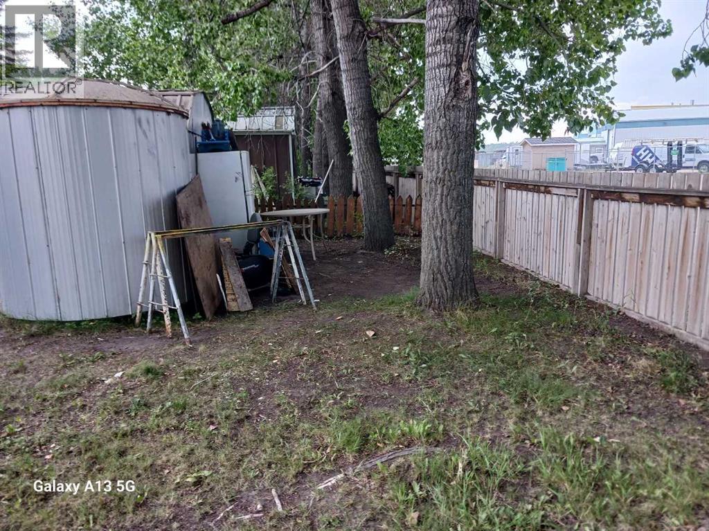 5404 42 Street, Innisfail