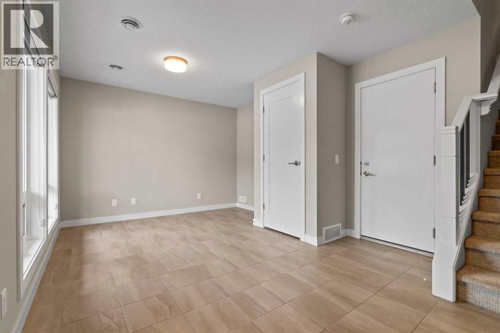 Single Family House for Sale in  Norford Common NW University District Calgary 