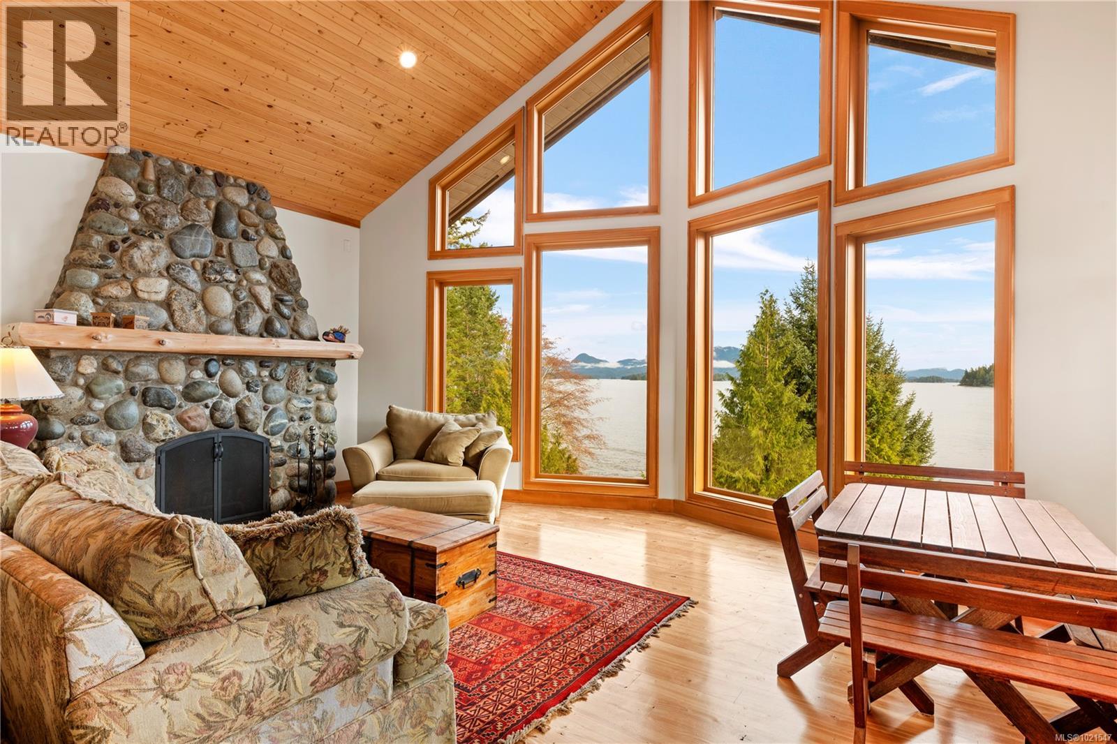 1062 5th Ave, Ucluelet