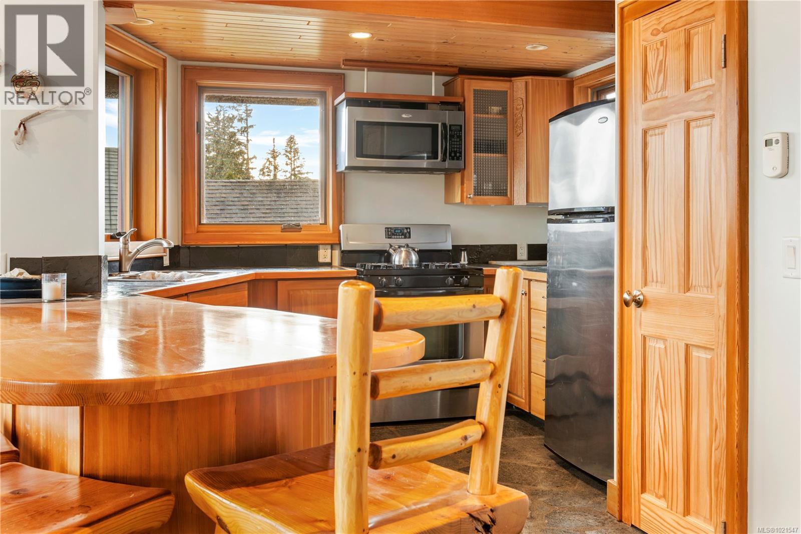 1062 5th Ave, Ucluelet