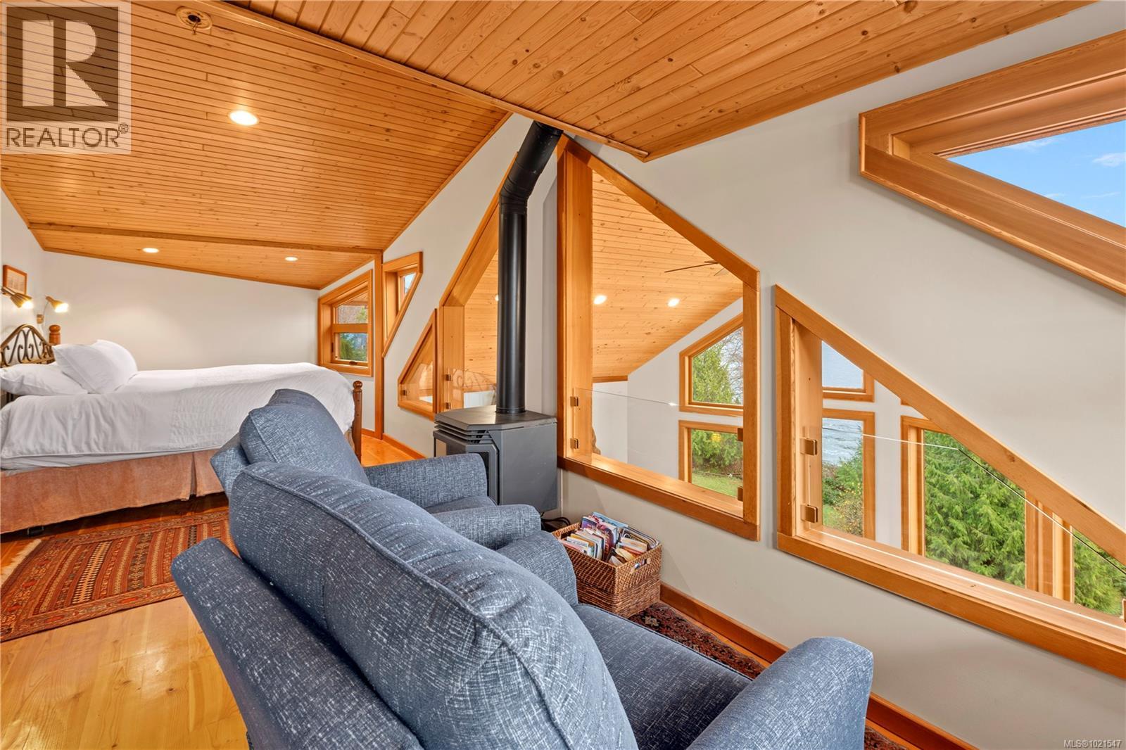 1062 5th Ave, Ucluelet