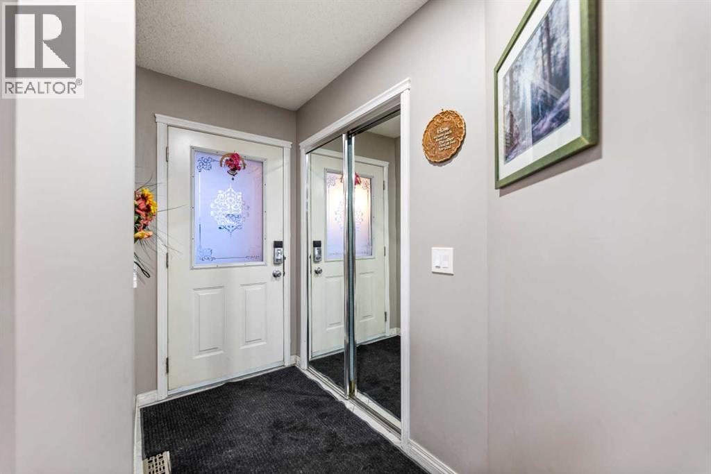 Single Family House for Sale in  Saddlemead Road NE Saddle Ridge Calgary 