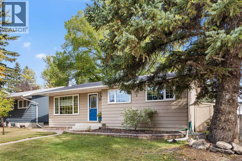 Single Family House Bungalow for Sale in  Addison Drive SE Acadia Calgary 