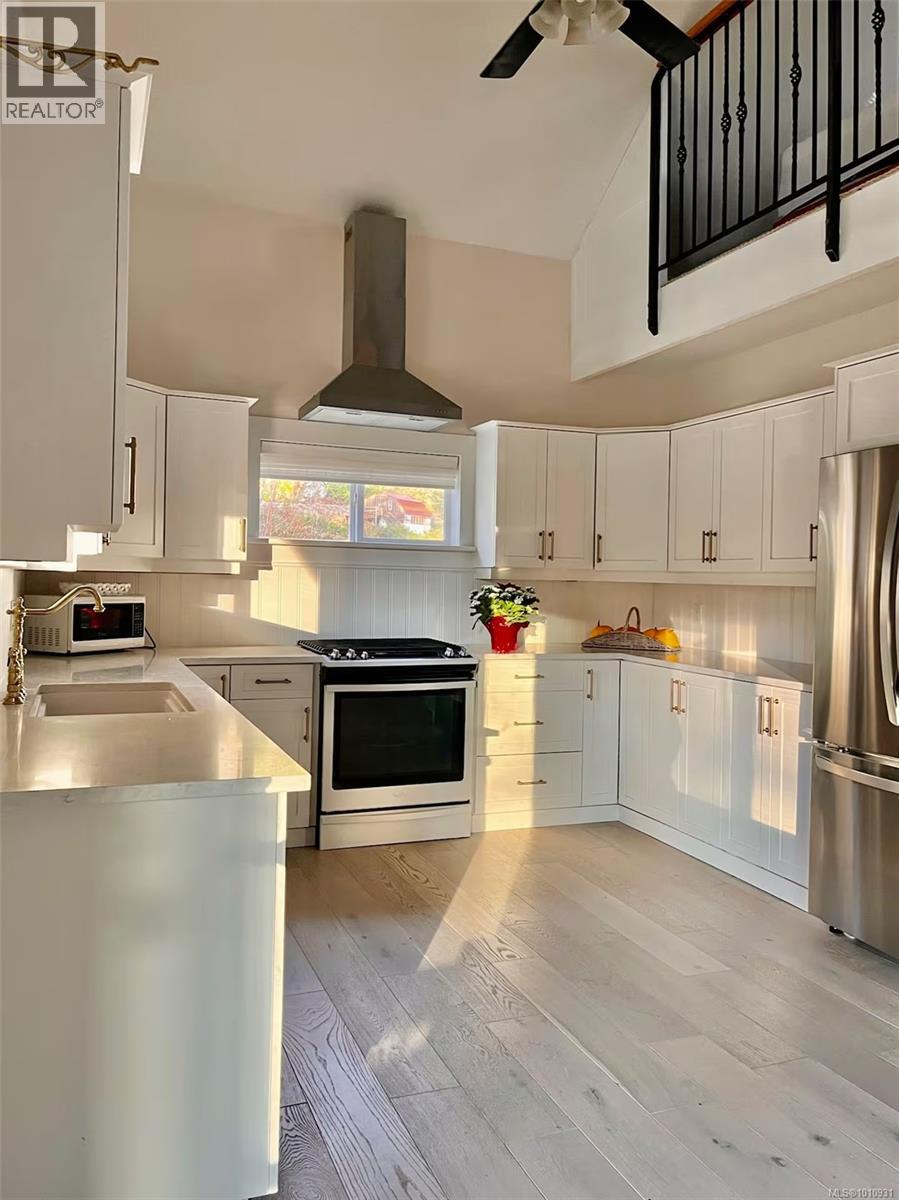  1502 Fulford-Ganges Road, Salt Spring