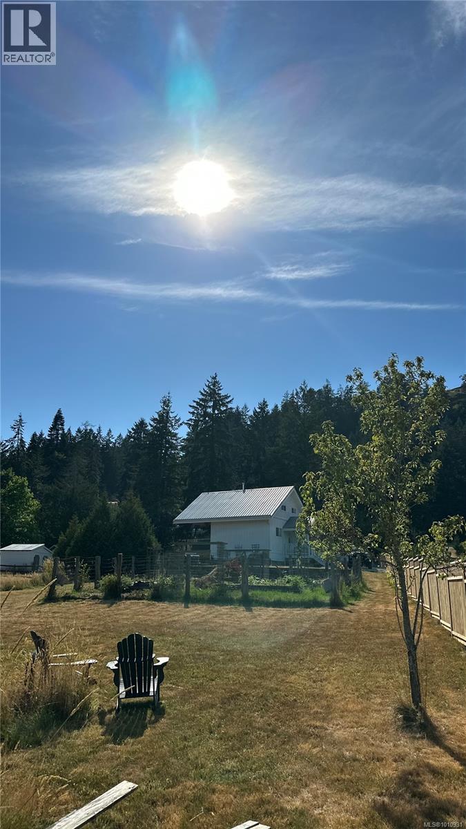  1502 Fulford-Ganges Road, Salt Spring