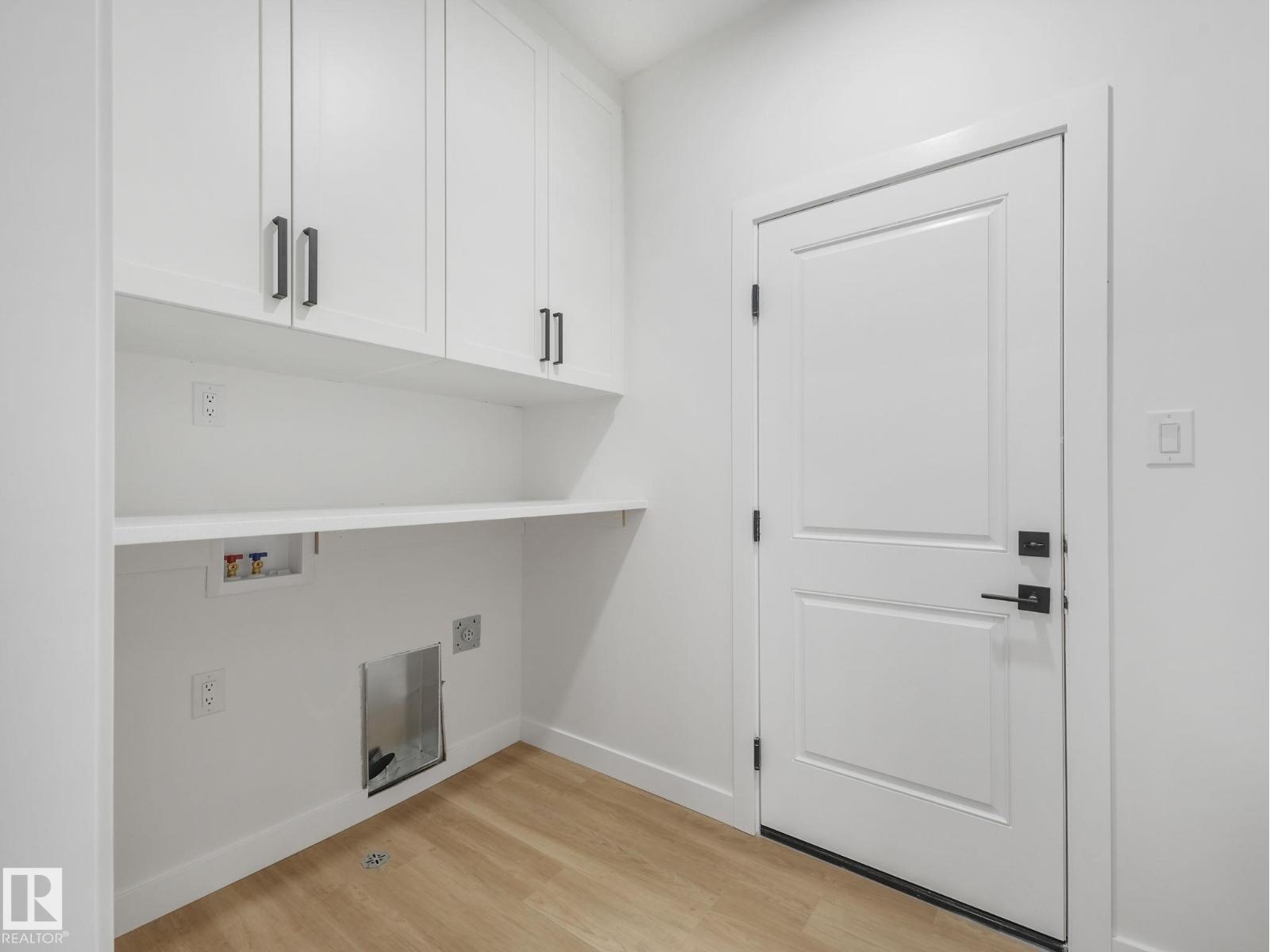 3325 Chickadee drive NW, Edmonton