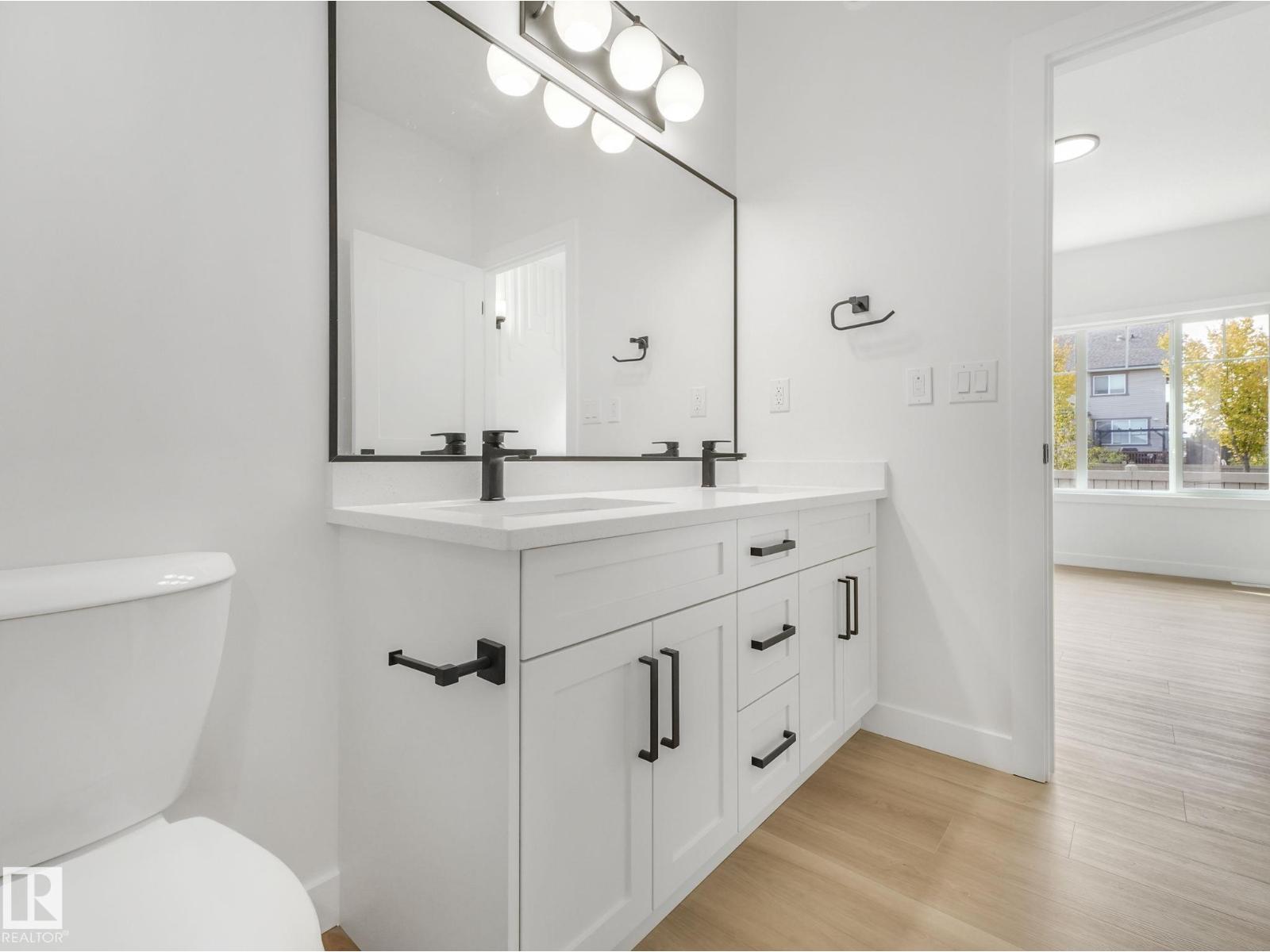 3325 Chickadee drive NW, Edmonton