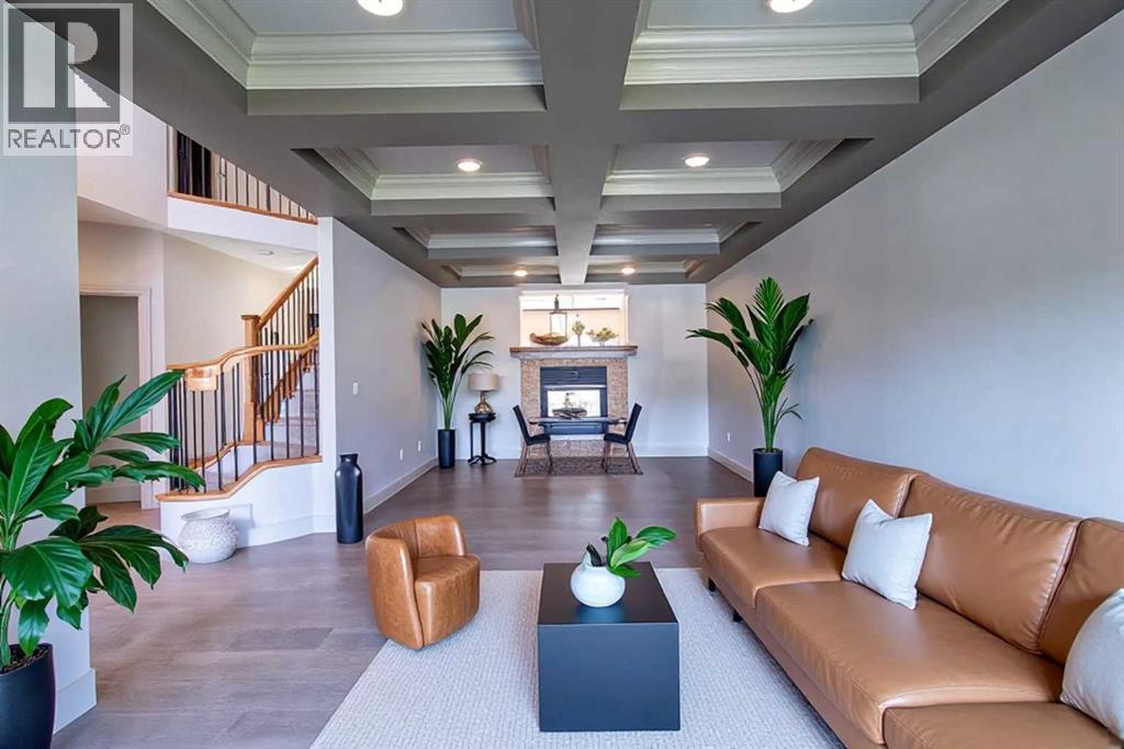 Single Family House for Sale in  Elmont Green SW Springbank Hill Calgary 