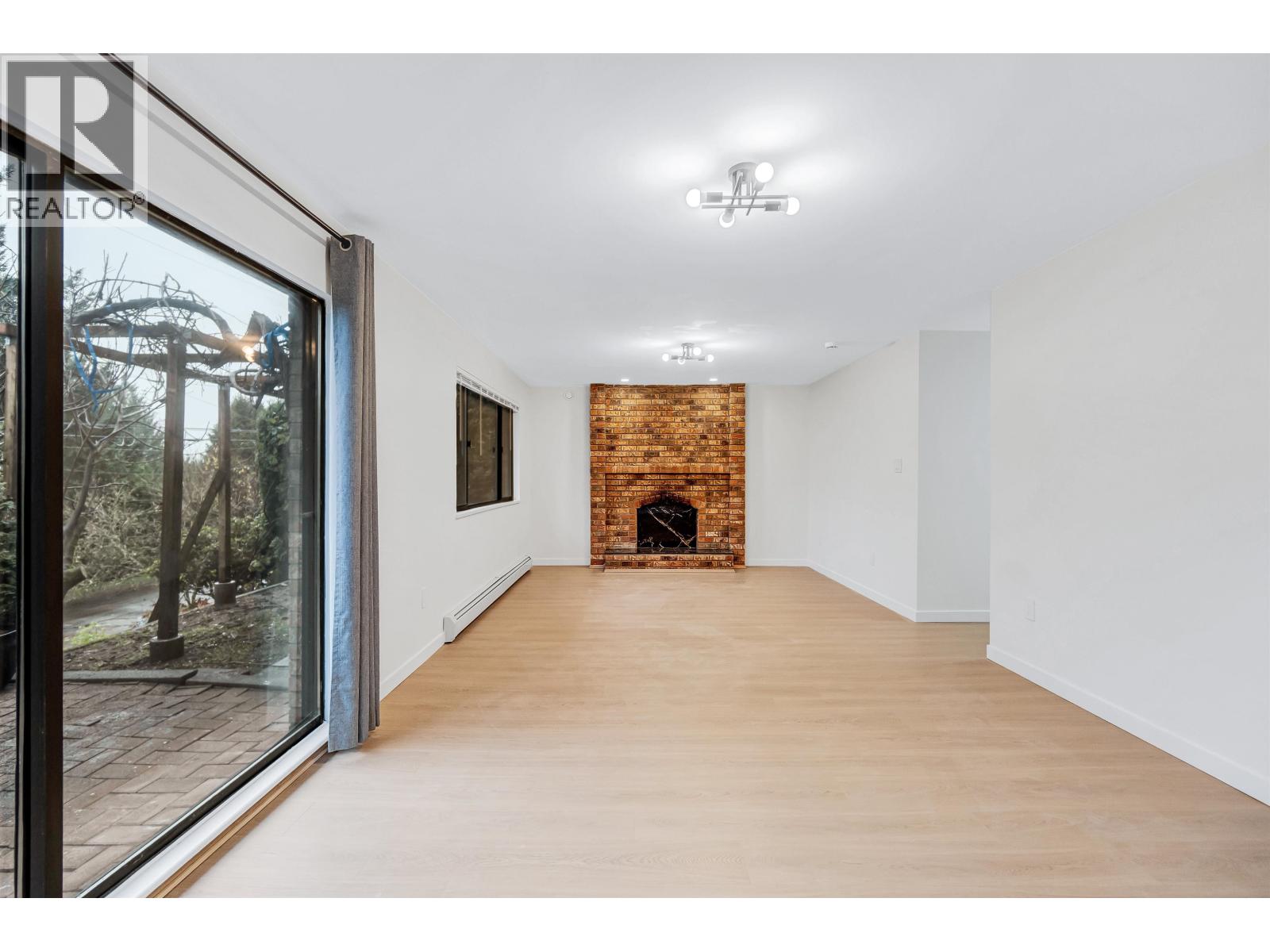 Ground Level 3507 ST. ANDREWS AVENUE, North Vancouver