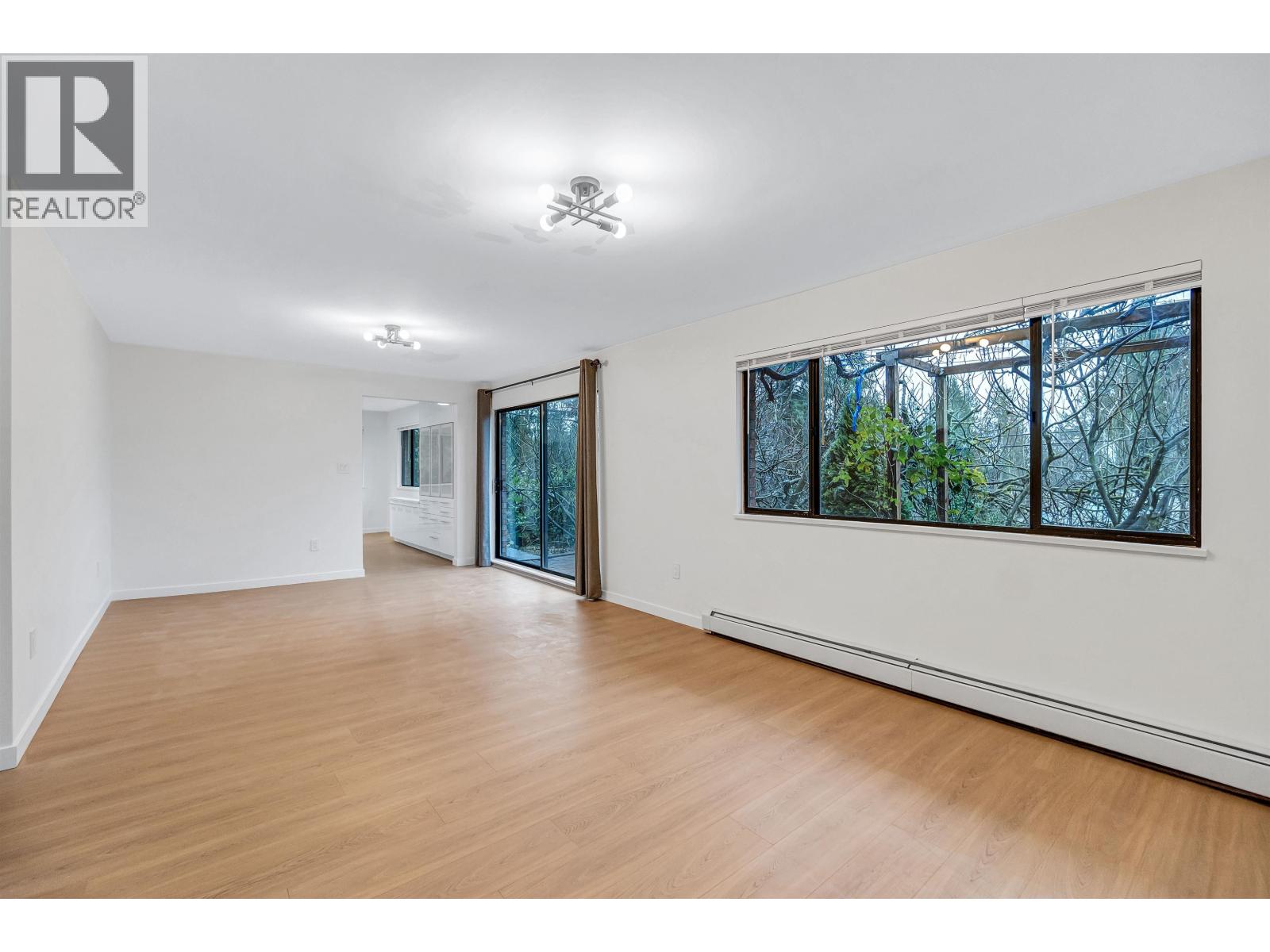 Ground Level 3507 ST. ANDREWS AVENUE, North Vancouver