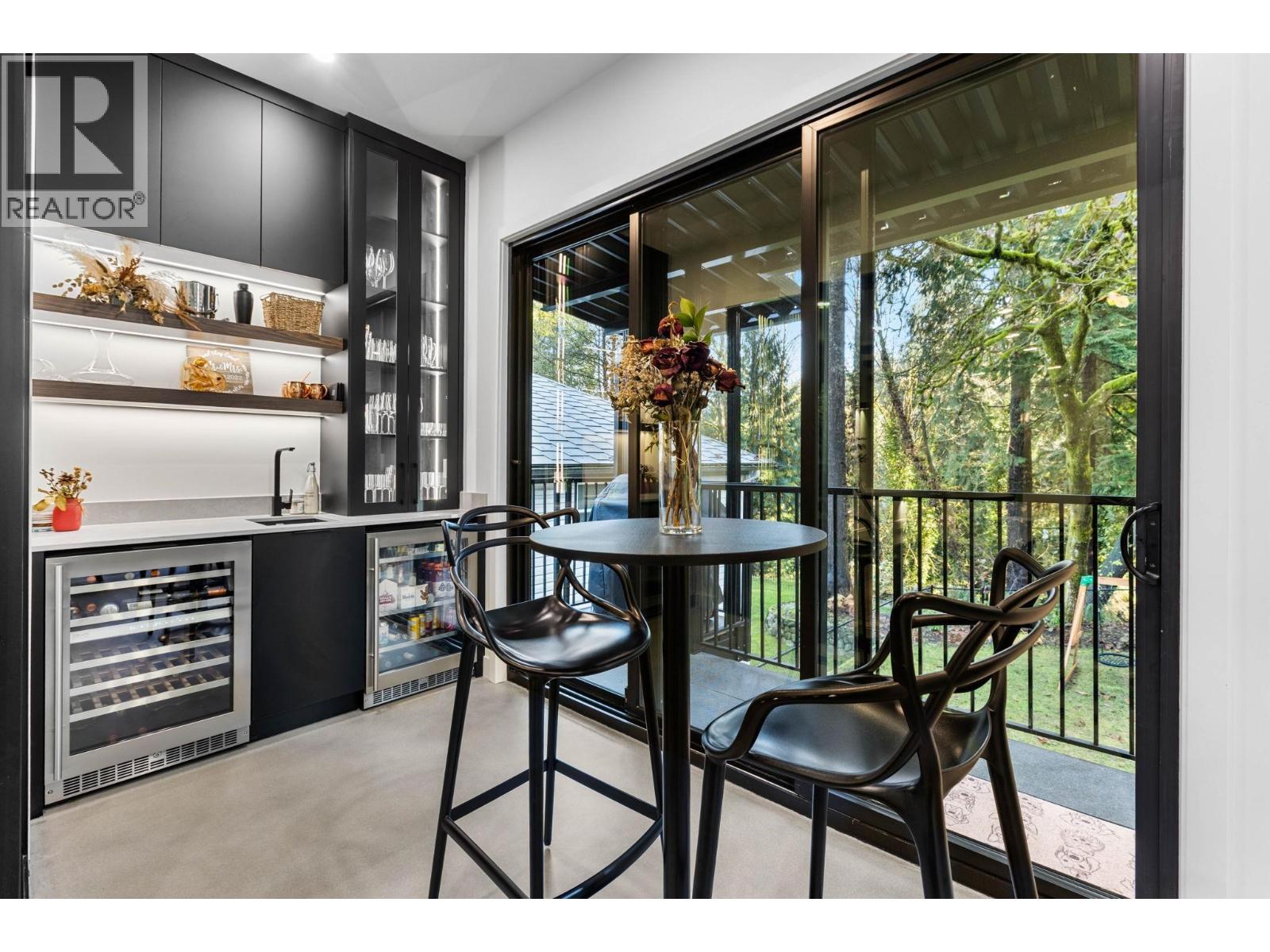 990 SEAFORTH WAY, Port Moody