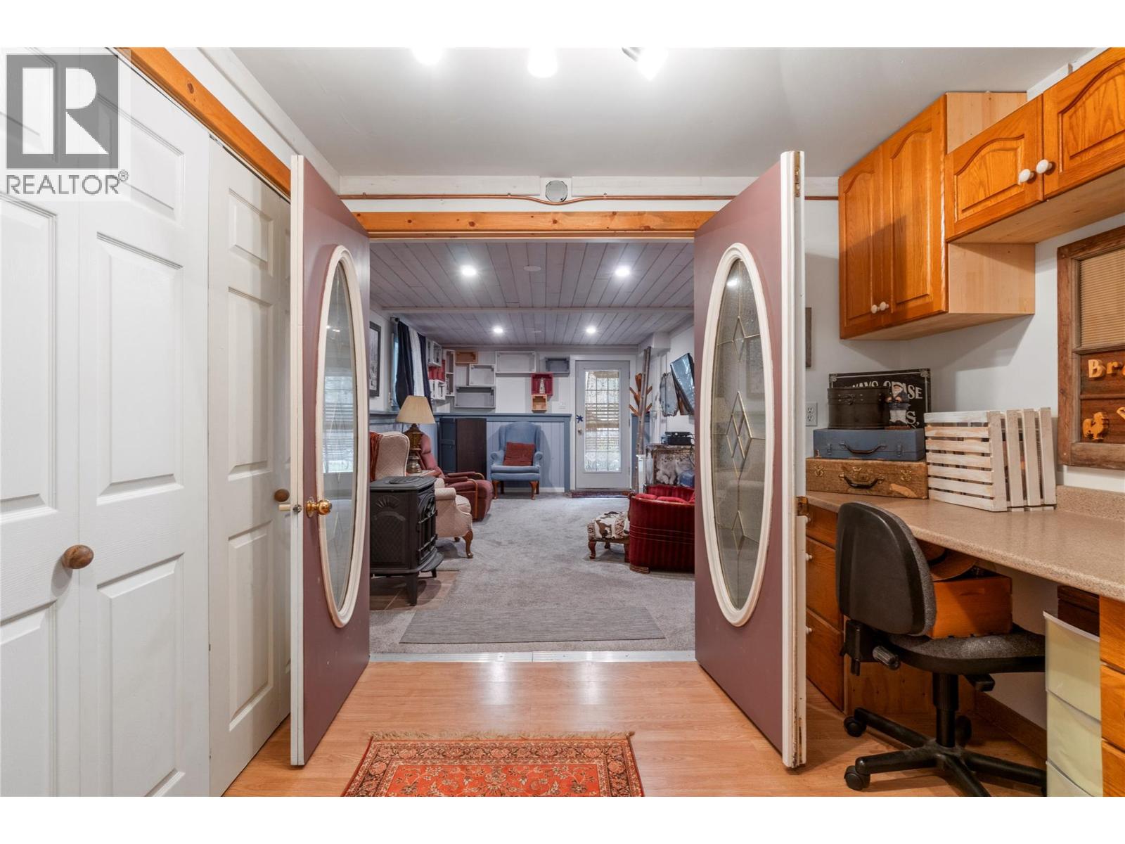 4690 44 Avenue NW, Salmon Arm