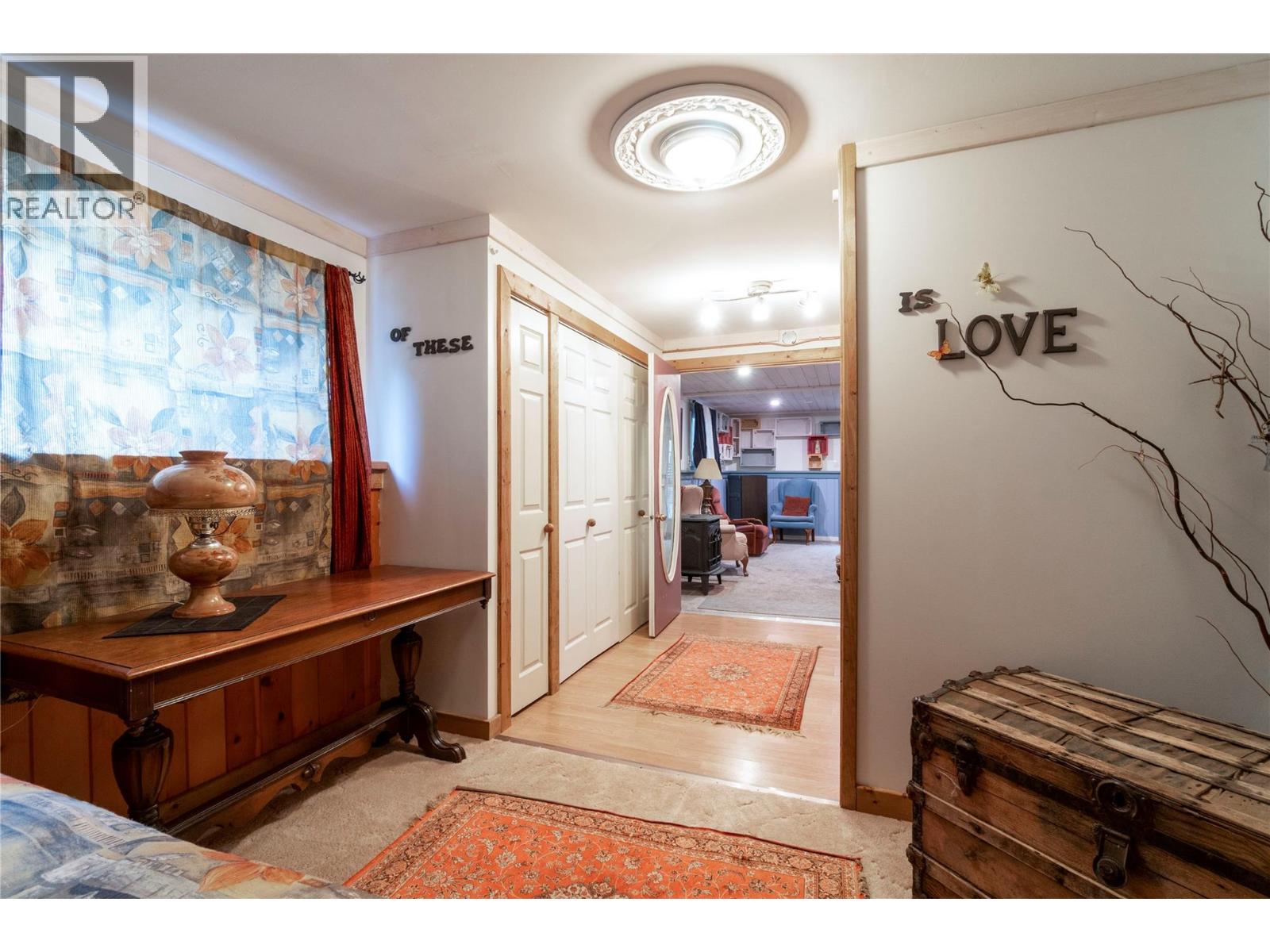 4690 44 Avenue NW, Salmon Arm