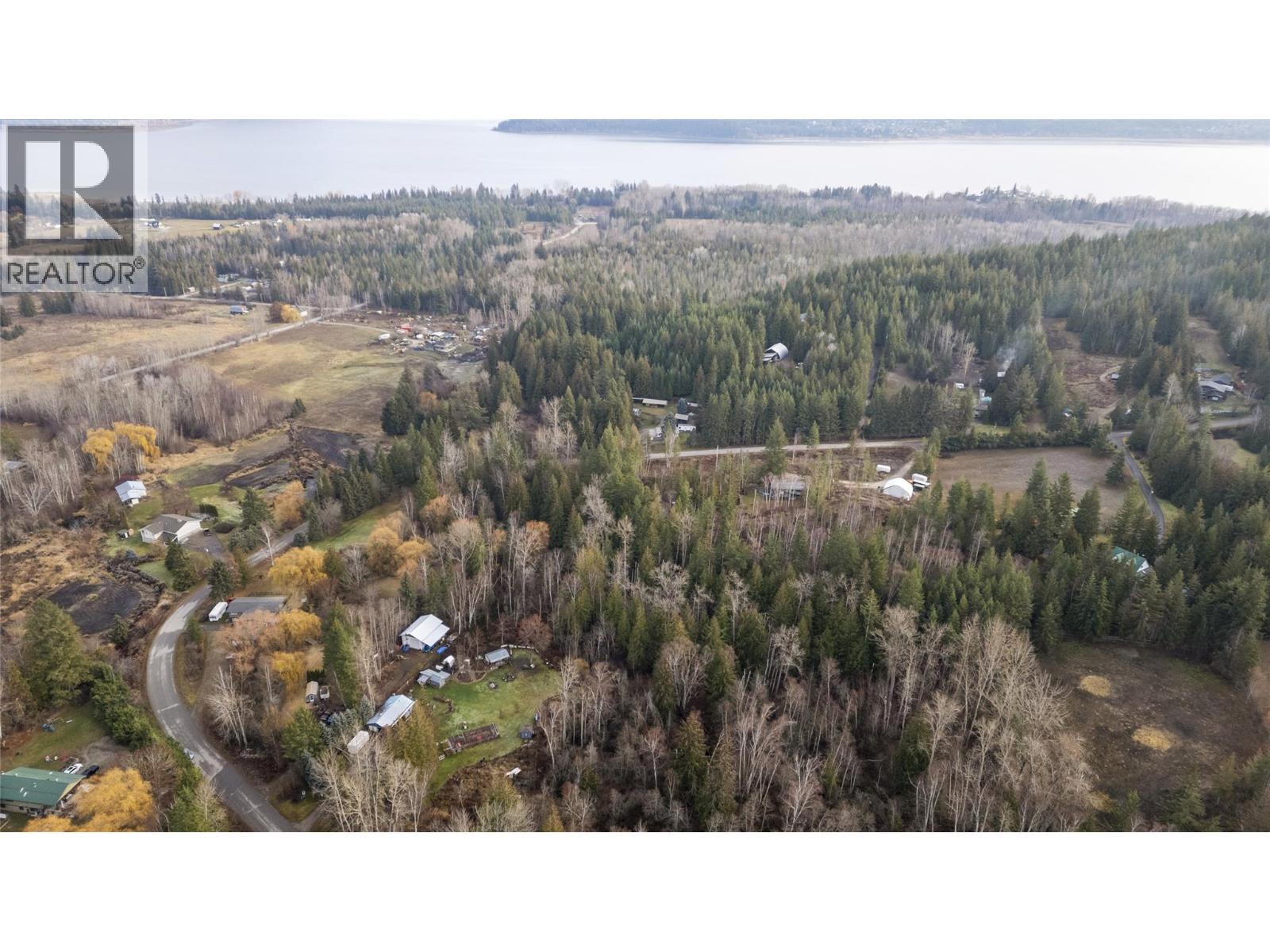 4690 44 Avenue NW, Salmon Arm