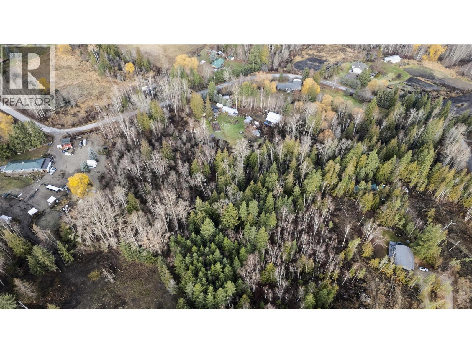 4690 44 Avenue NW, Salmon Arm