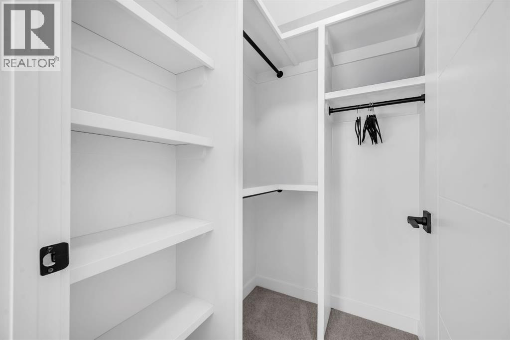 Single Family House for Sale in   Street NW Capitol Hill Calgary 