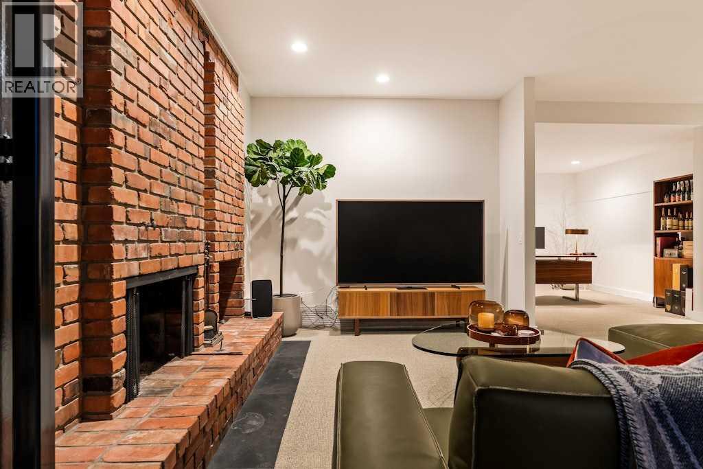 Single Family House for Sale in   Varsity Estates Drive NW Varsity Calgary 