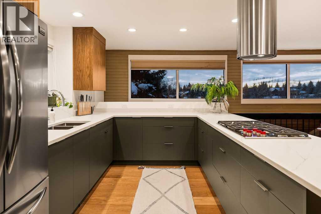 Single Family House for Sale in   Varsity Estates Drive NW Varsity Calgary 