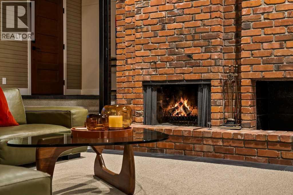 Single Family House for Sale in   Varsity Estates Drive NW Varsity Calgary 