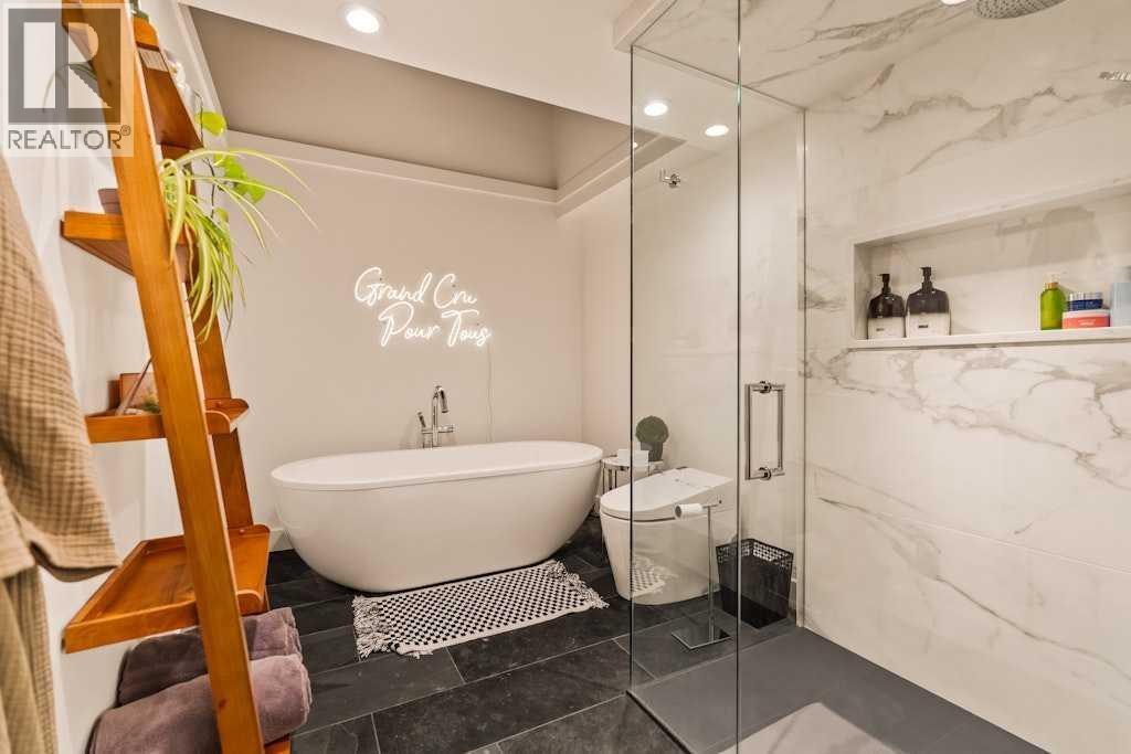 Single Family House for Sale in   Varsity Estates Drive NW Varsity Calgary 