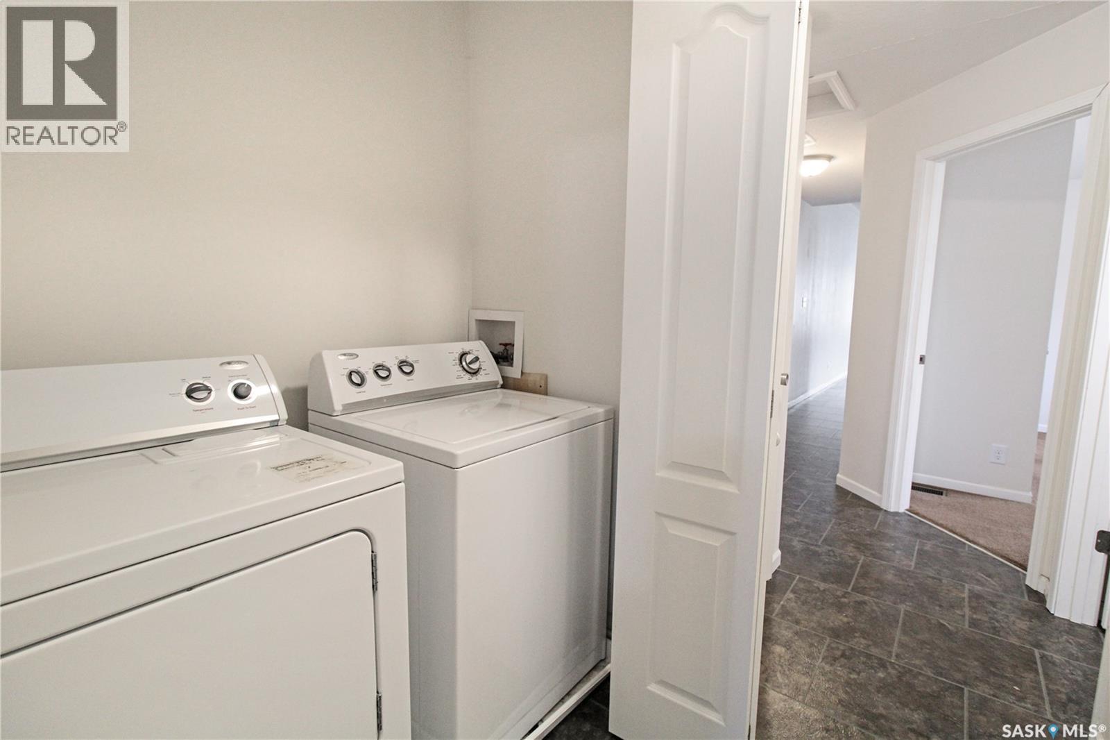 A 8470 HOWARD AVENUE - 8
