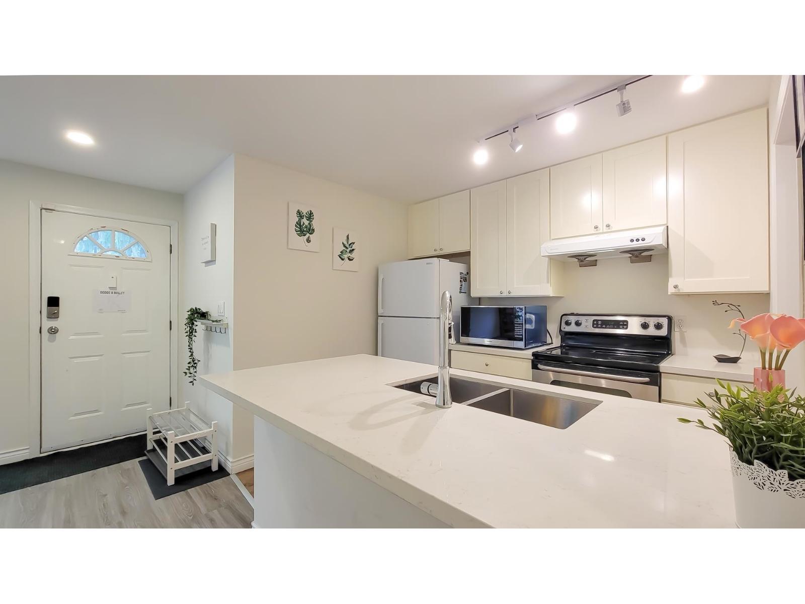 1103 1750 MCKENZIE ROAD, Abbotsford