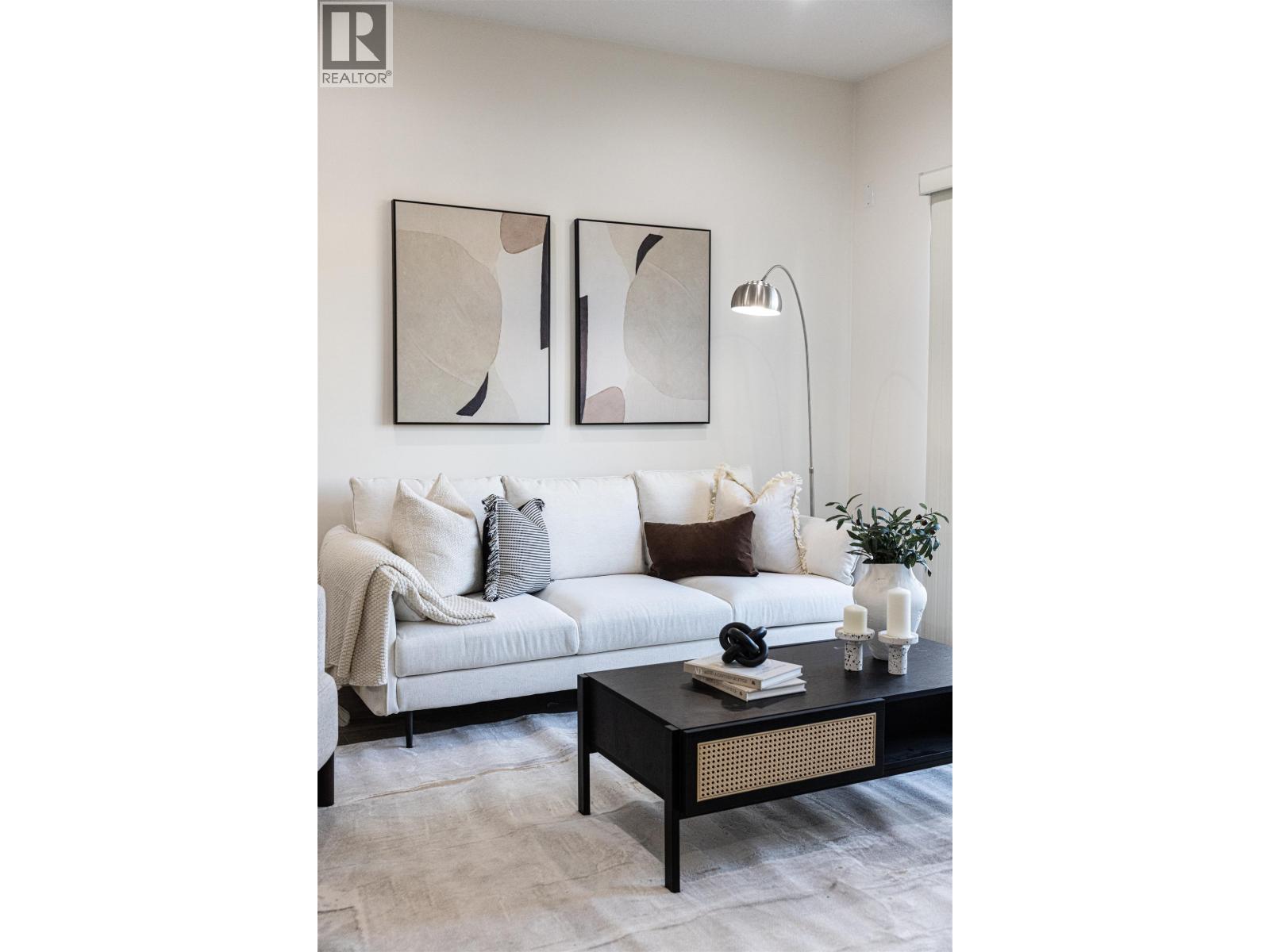 #4-9680 ALEXANDRA Road, Richmond