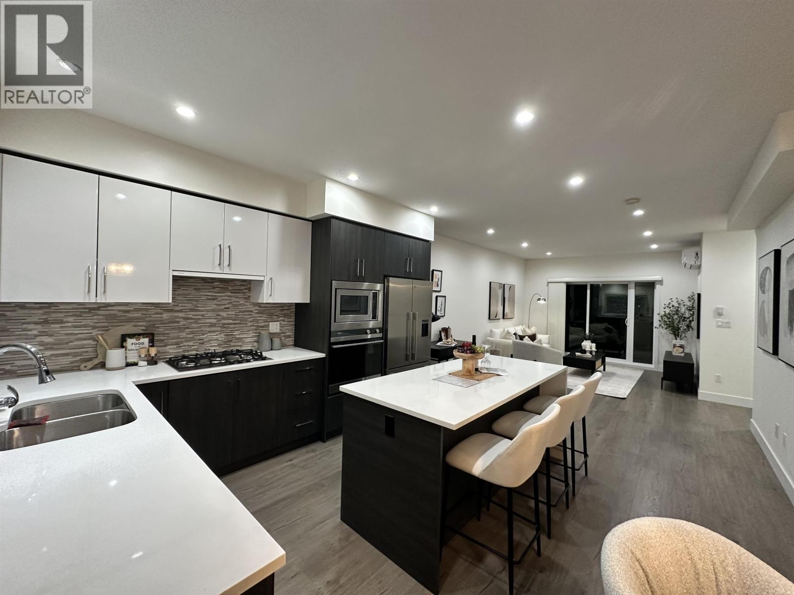 #4-9680 ALEXANDRA Road, Richmond