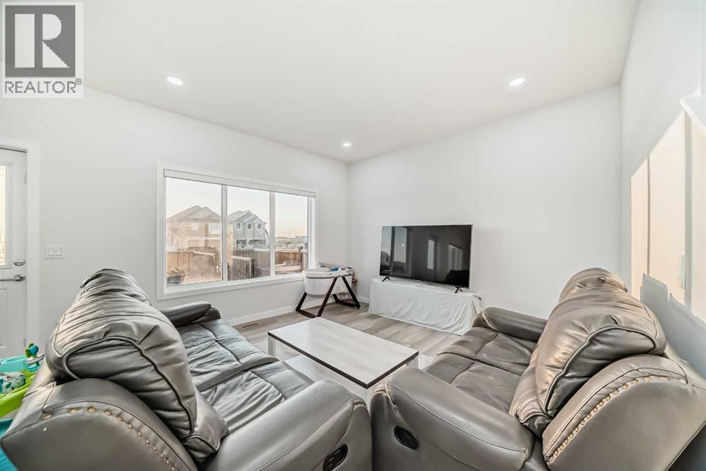 Single Family House for Sale in  Savanna Passage NE Saddle Ridge Calgary 