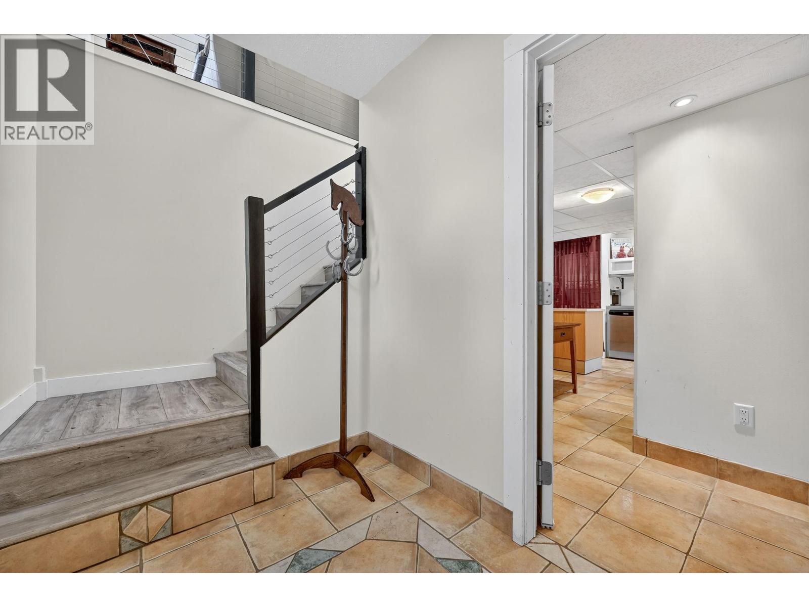 1742 DUNCAN Avenue E, Penticton