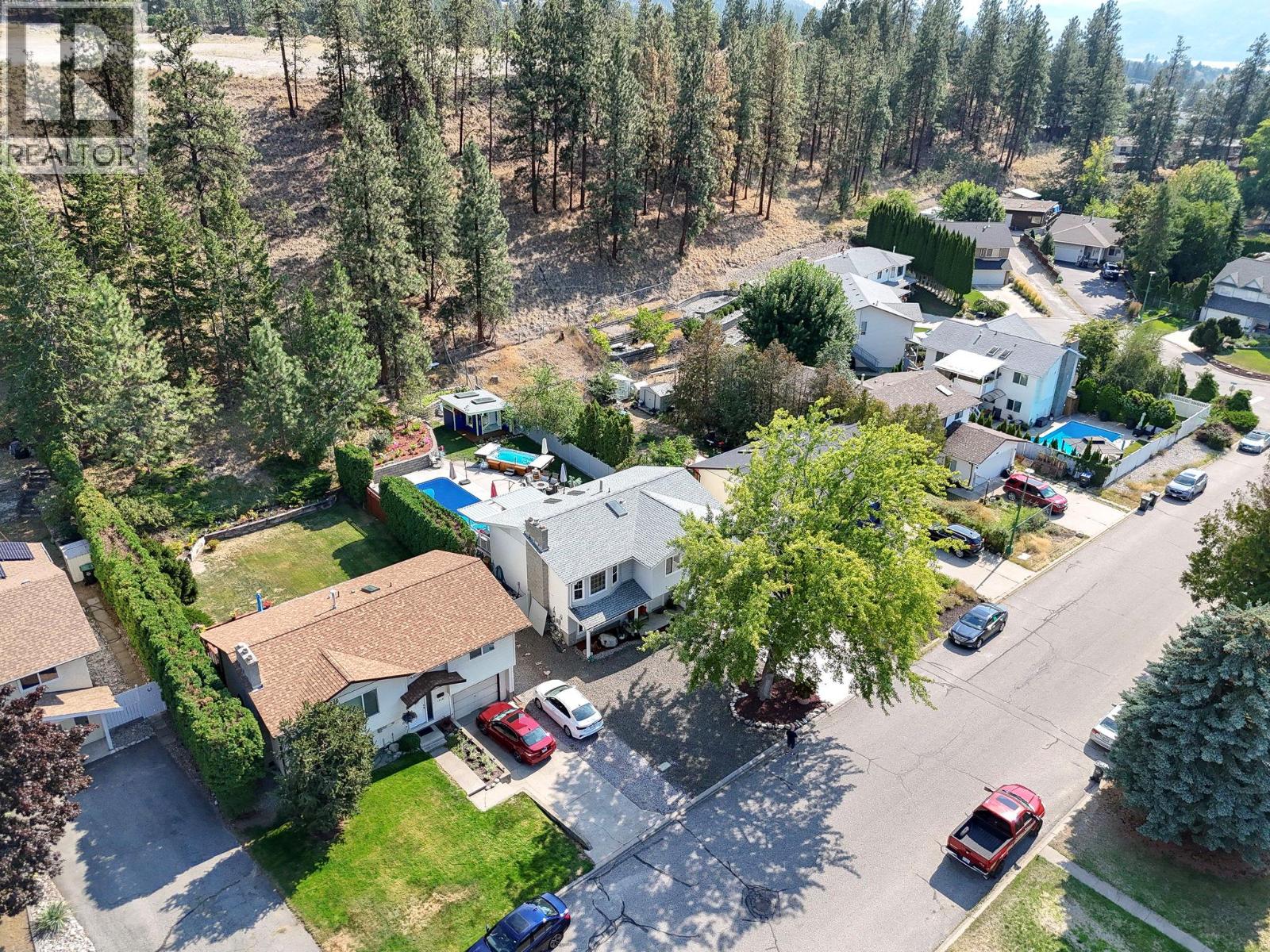 1742 DUNCAN Avenue E, Penticton