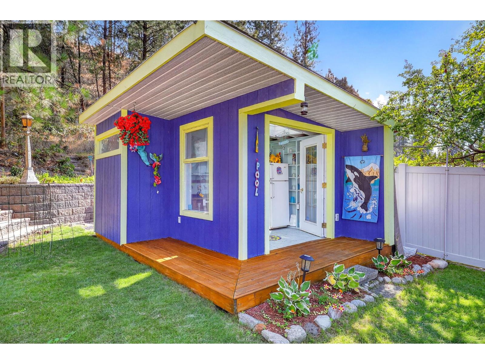 1742 DUNCAN Avenue E, Penticton