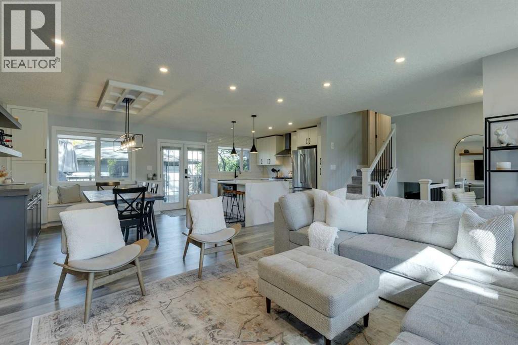 Single Family House 4 Level for Sale in  Silverdale Road NW Silver Springs Calgary 