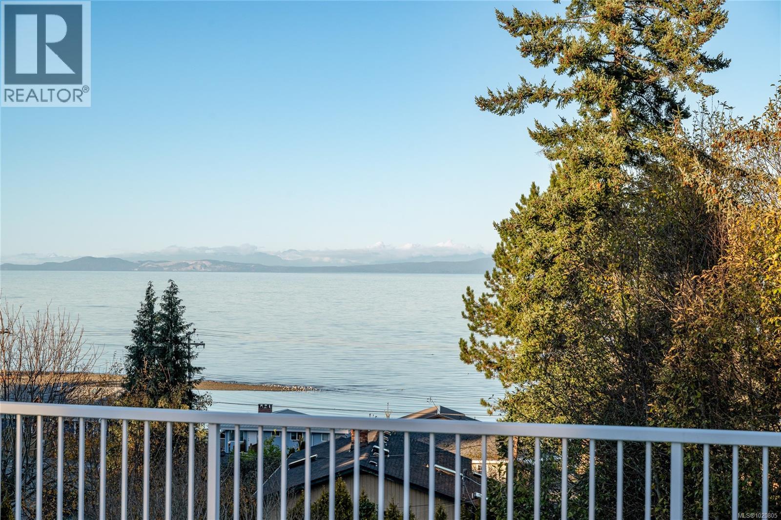 350 Garrett Rd, Qualicum Beach