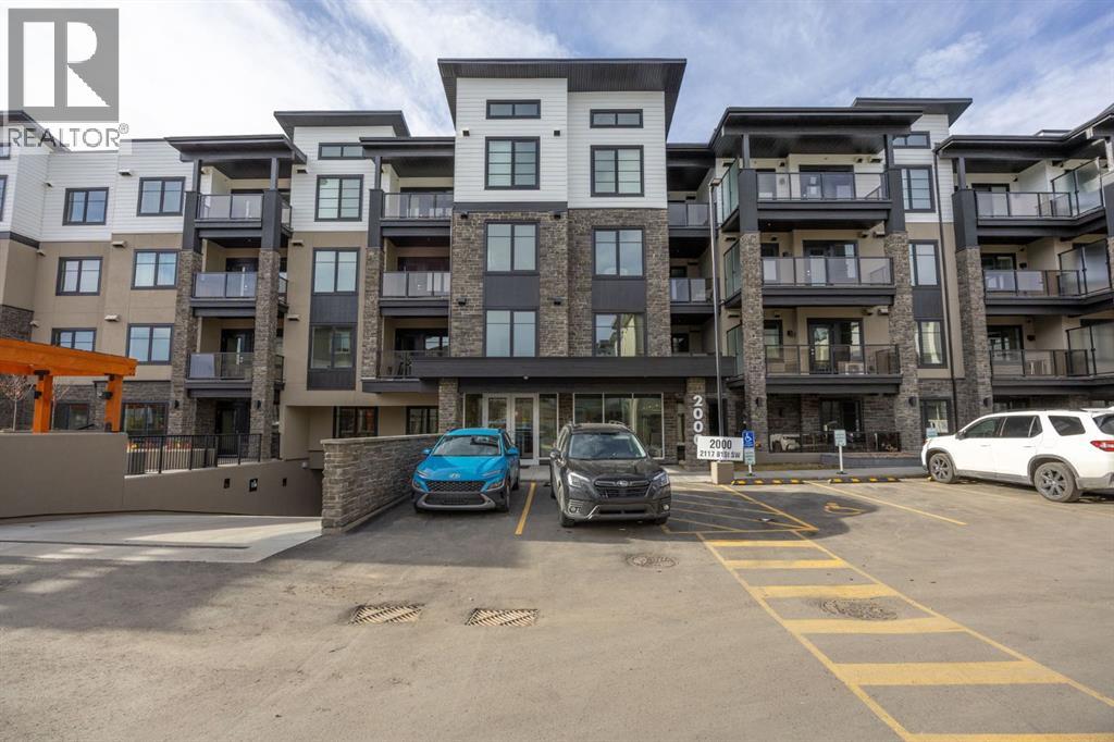 Single Family House for Sale in    Street SW Springbank Hill Calgary 