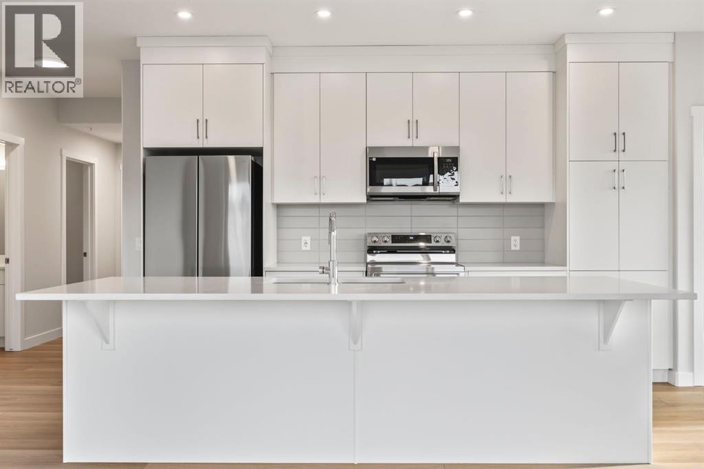 Single Family House for Sale in    Street SW Springbank Hill Calgary 