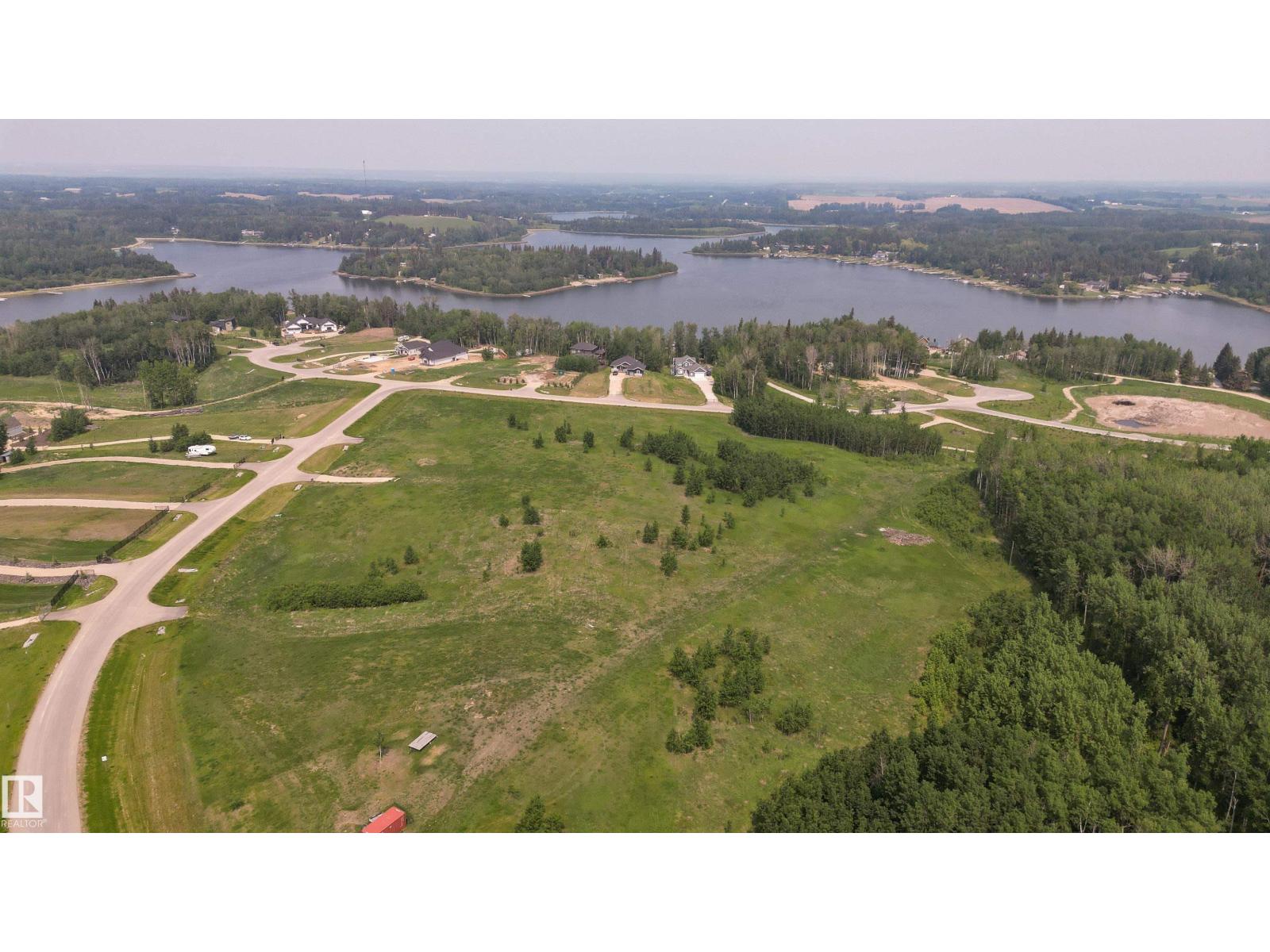 #43 2307 TWP ROAD 522, Rural Parkland County