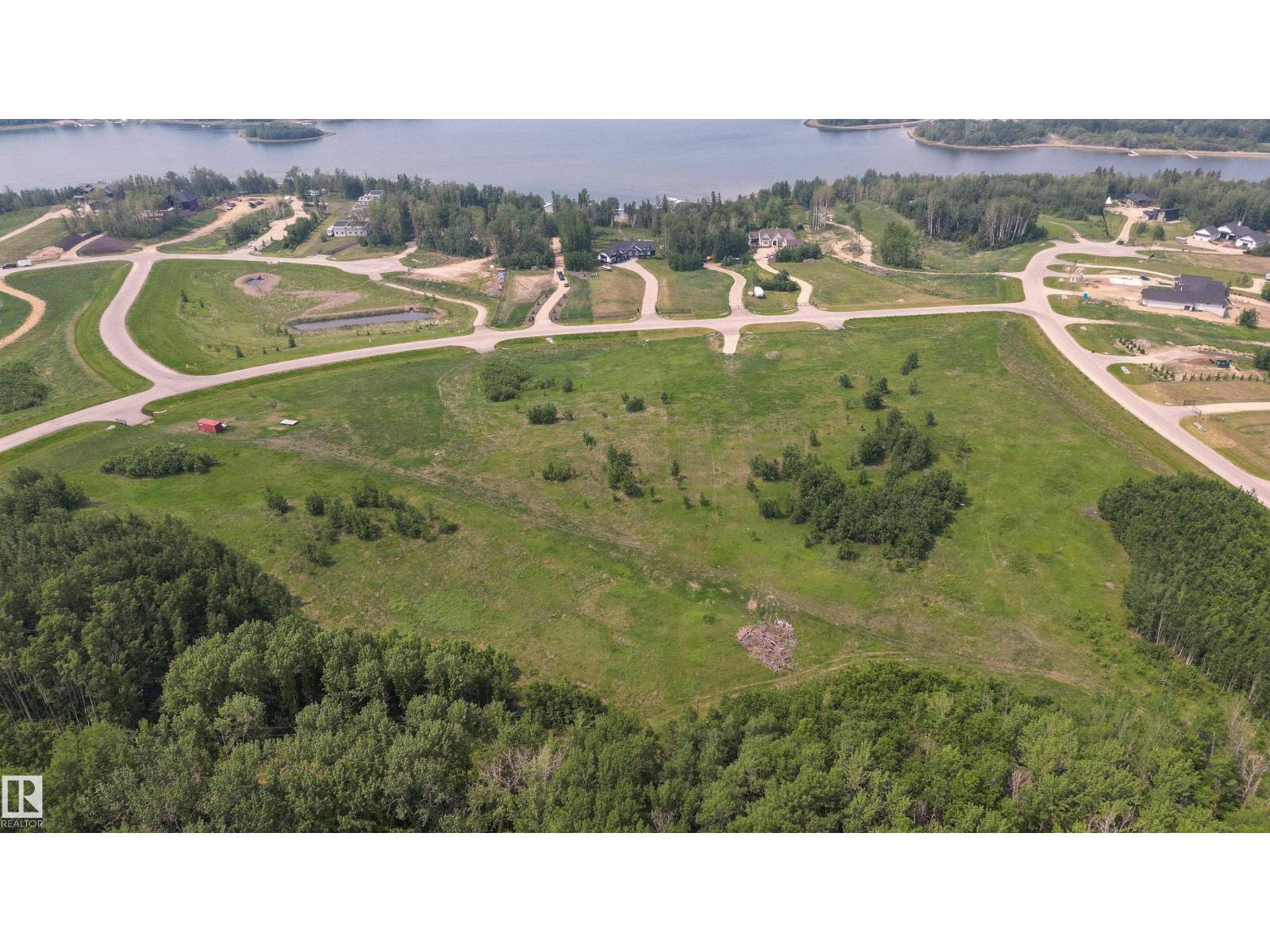 #43 2307 TWP ROAD 522, Rural Parkland County