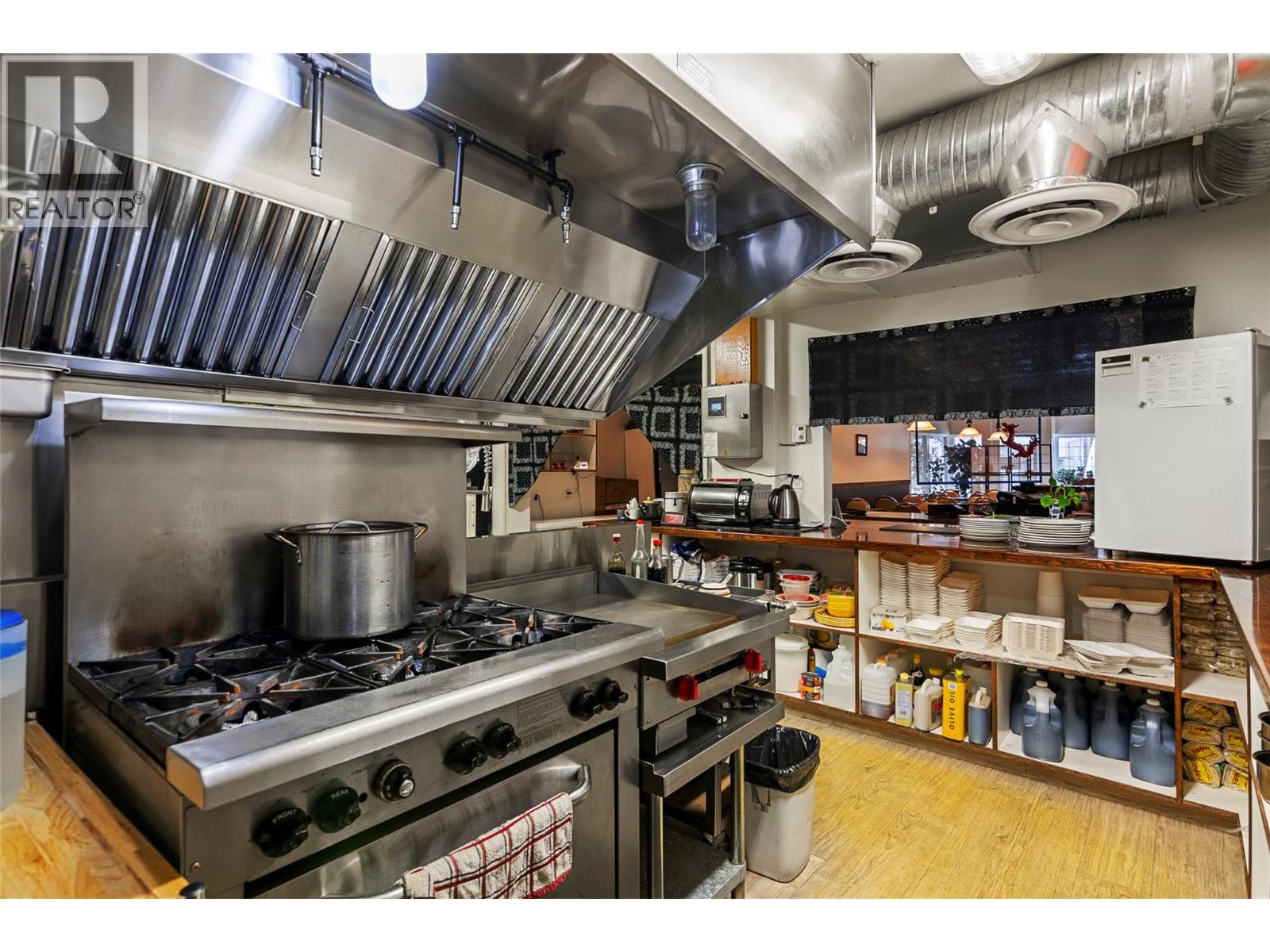 304 First Street W, Revelstoke