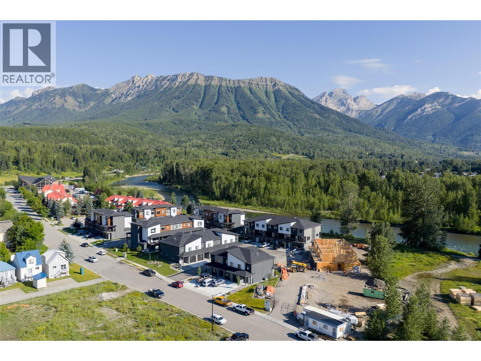 800 Riverside Way Unit# 404, Fernie