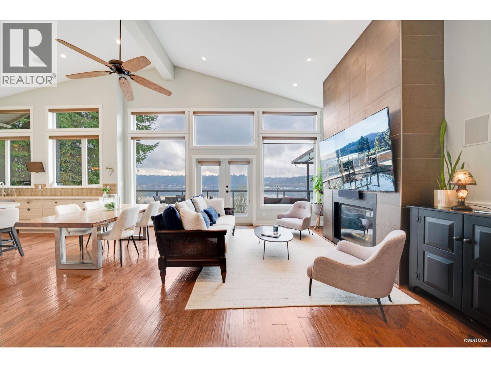 920 BARBER STREET, Port Moody