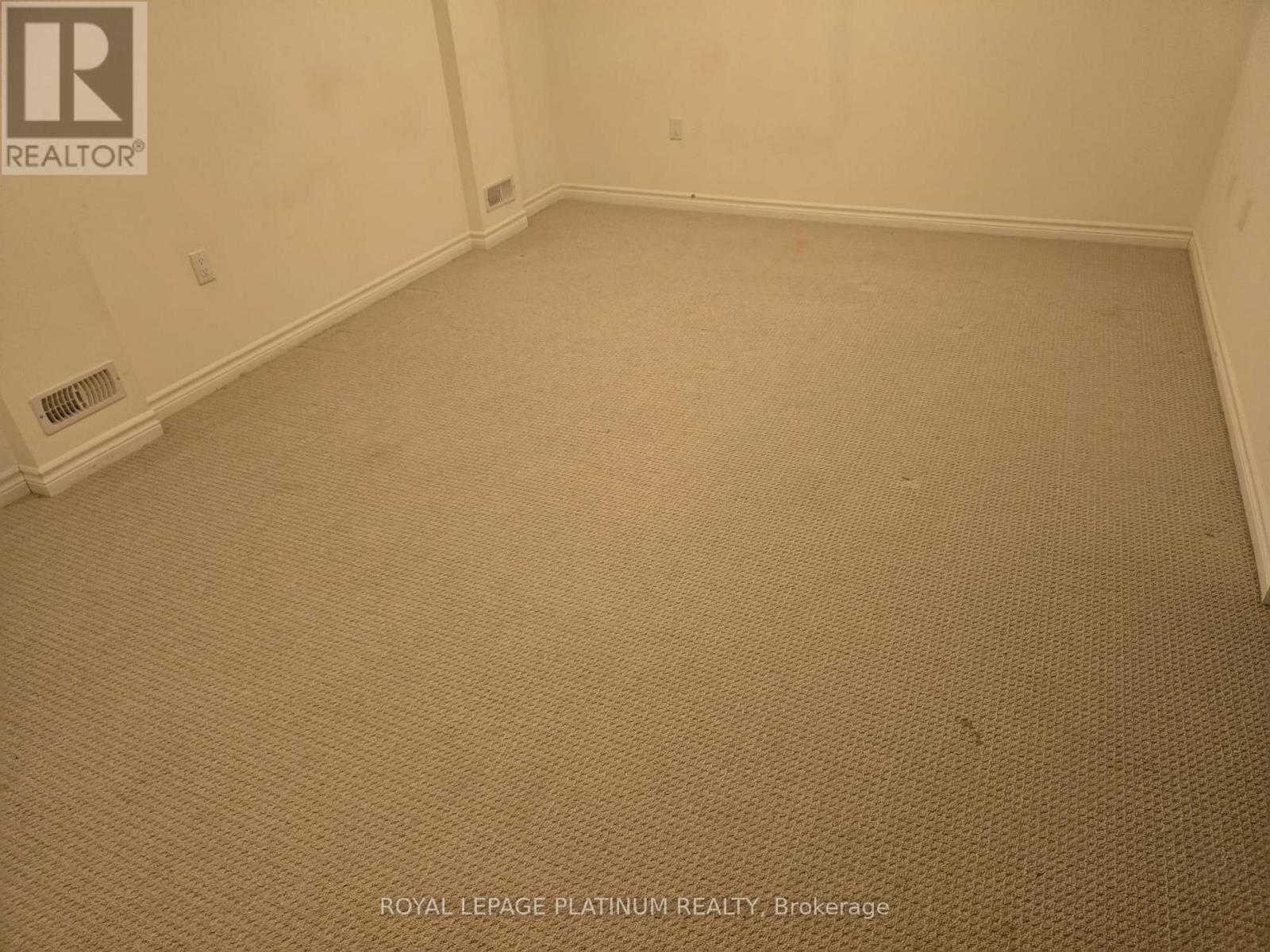 21 ARLINGTON CRESCENT - Photo 5 of 10, Guelph (Pineridge/Westminster Woods), Ontario